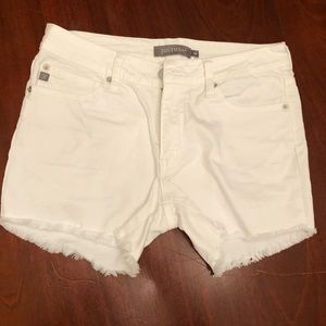 JustUSA Distressed White Jean Shorts, M